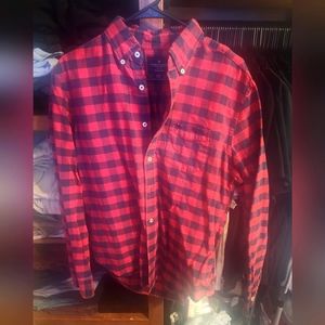 Men's American Eagle Long Sleeve Button Down Size M Red/Navy